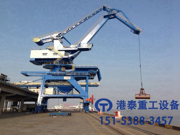 山東煙臺(tái)門(mén)座式起重機(jī)廠家門(mén)座式起重機(jī)作業(yè)能力強(qiáng)大