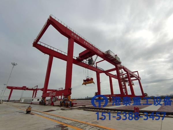 湖北武漢集裝箱門(mén)式起重機(jī)廠家軌道式集裝箱門(mén)式起重機(jī)自動(dòng)化程度高